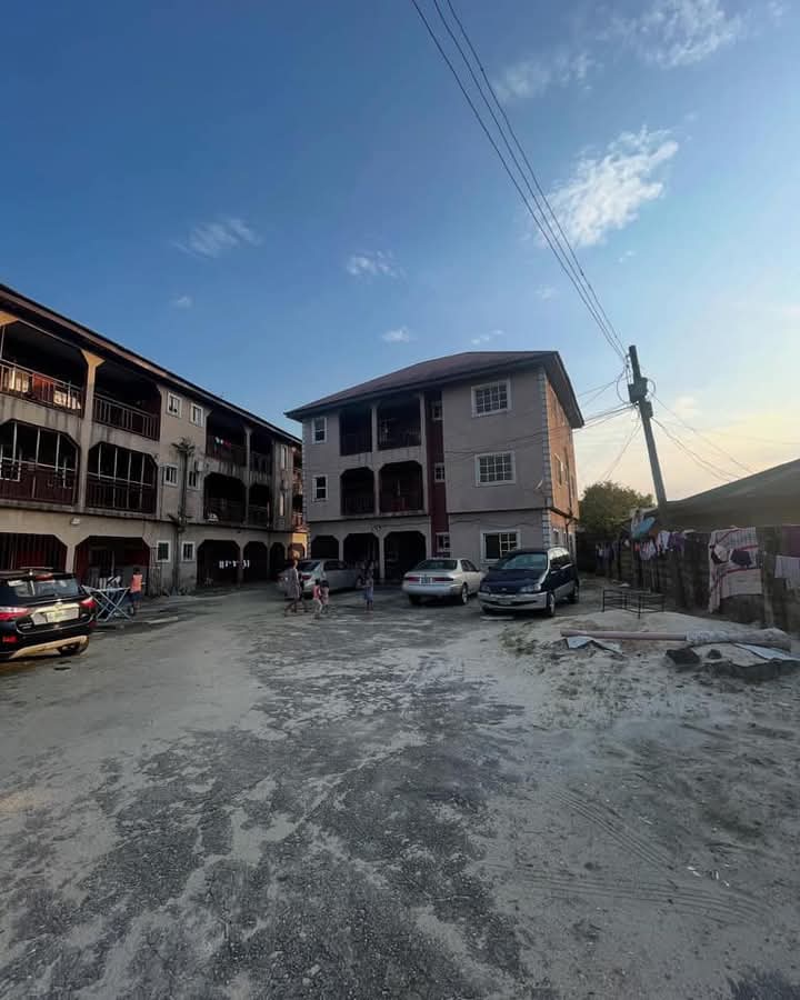 12 UNITS OF 2 BEDROOM APARTMENT AND 3 UNITS OF 2 BEDROOM APARTMENT