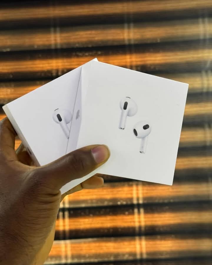 NEW SEALED AIRPOD 3RD GEN