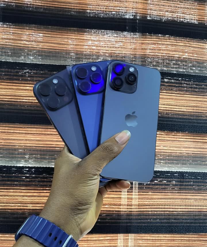 IPHONE 15PROMAX UK USED