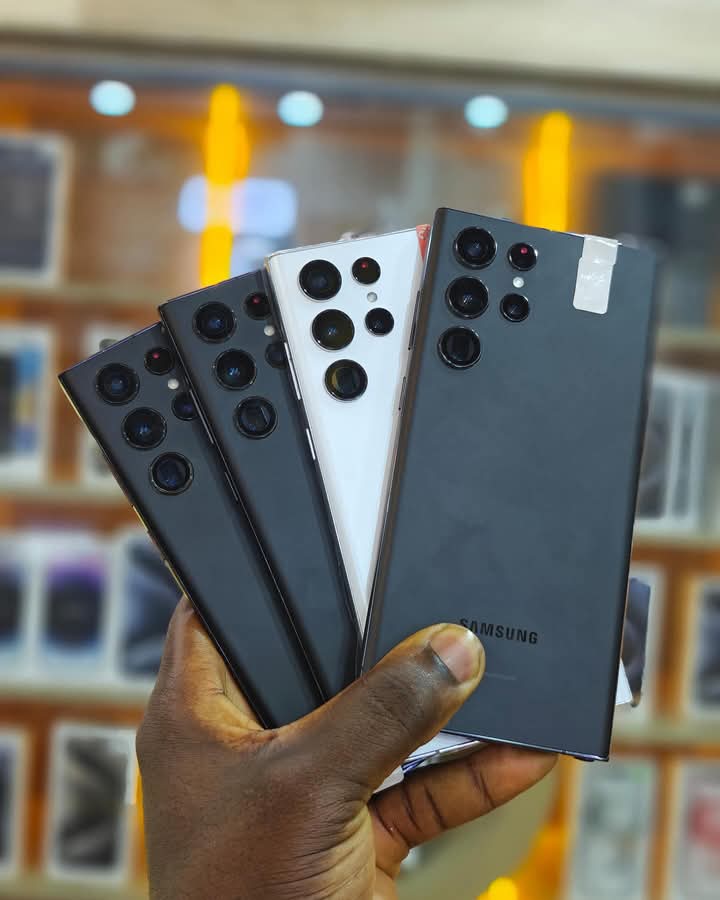 SAMSUNG S22 ULTRA UK USED