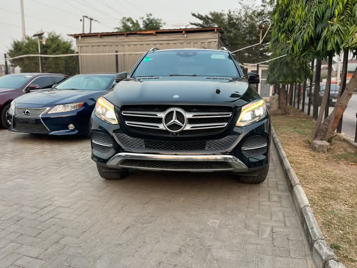 2017 Mercedes Benz GLE350