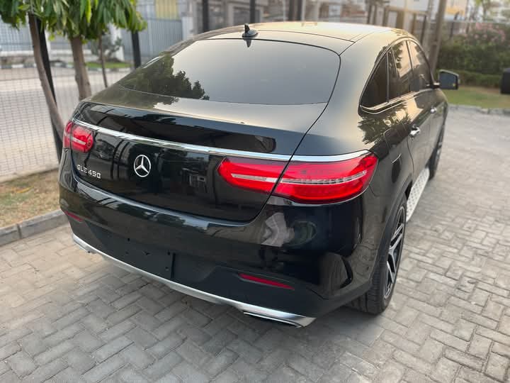 2016 Mercedes Benz GLE450