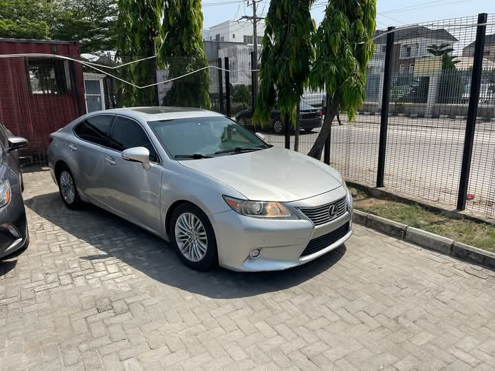2014 Lexus Es350