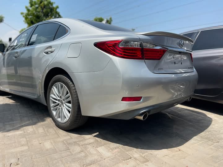 2014 Lexus Es350