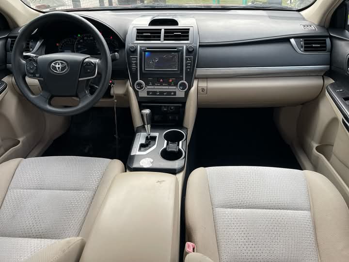 2012 TOYOTA CAMRY LE