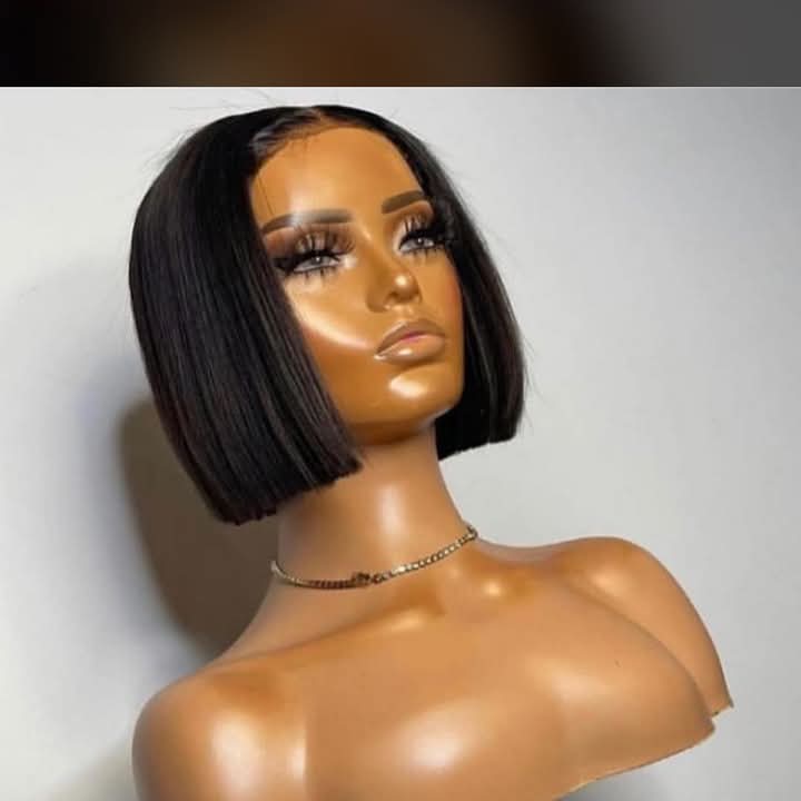 SIGNATURE BOB WIG