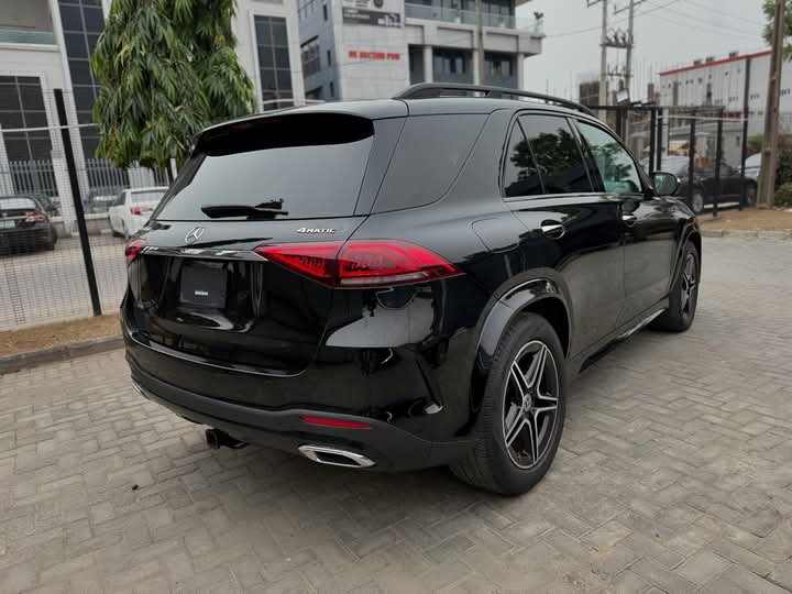 Foreign Used Mercedes Benz GLE350