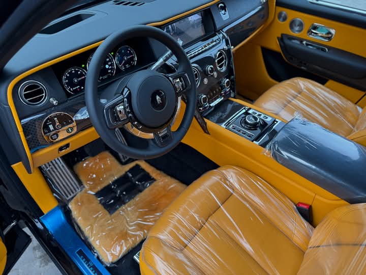 BRAND NEW 2024 ROLLS ROYCE CULLINAN