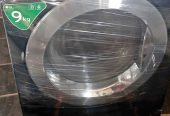 LG 9kg Wash and dry