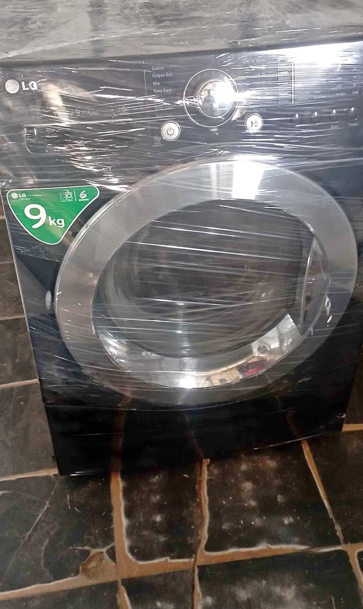 LG 9kg Wash and dry