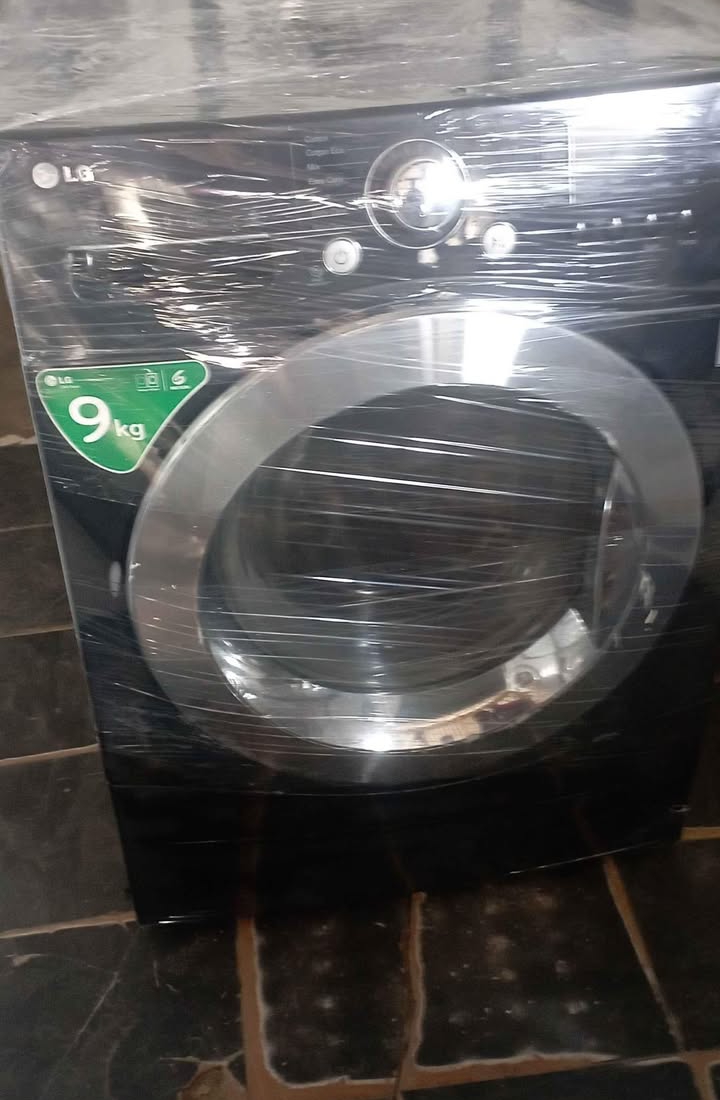 LG 9kg Wash and dry