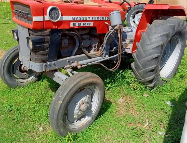 Messey Ferguson 160