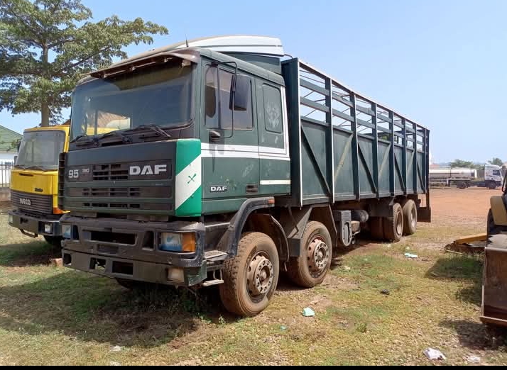 12 tyres daf 95