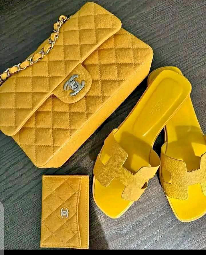 CHANNEL LEATHER BAG WITH EXTRA PURSE AND SLIPPERS