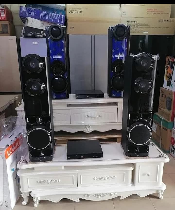 LG HOME THEATER SYSTEM