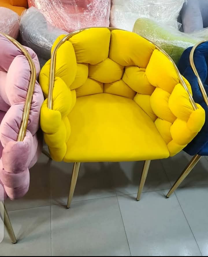 MULTIFUNCTIONAL BUBBLE CHAIR