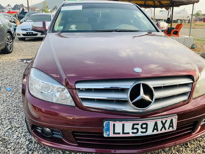 2009 Mercedes Benz C300