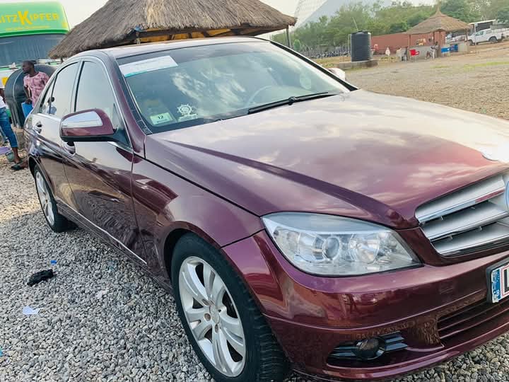 2009 Mercedes Benz C300