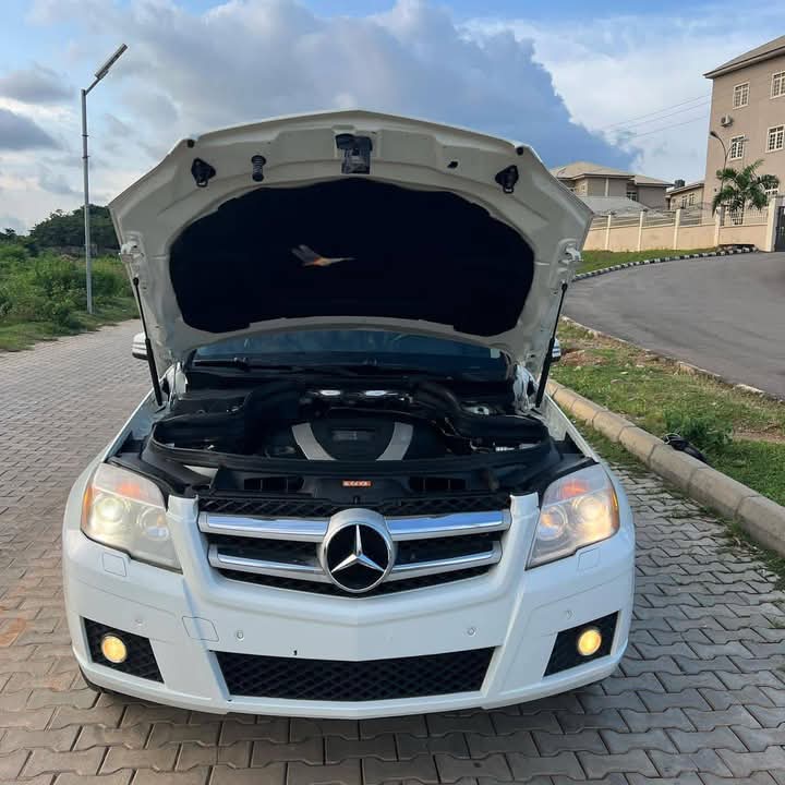 Mercedes Benz GLK350