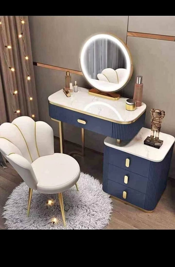 Set of Dressing furniture