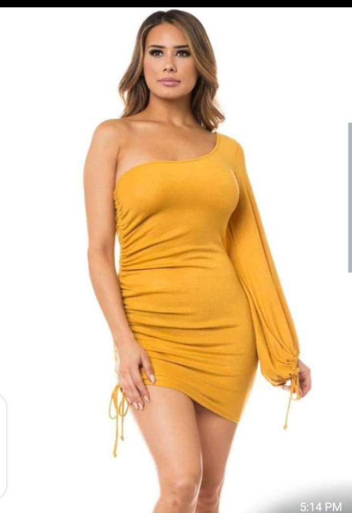 FEMALE QUALITY GOWN