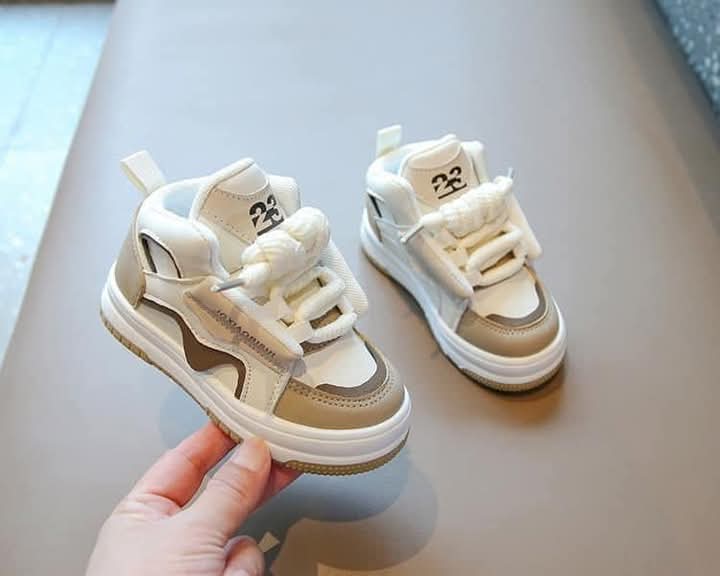 Toddler unisex Sneakers