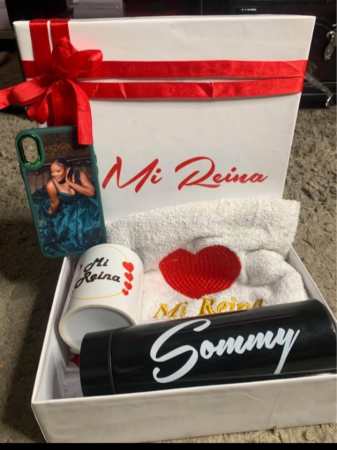 Customized Gift Item Packages