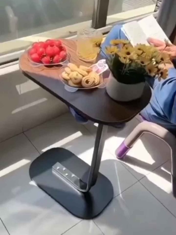 Mini Table