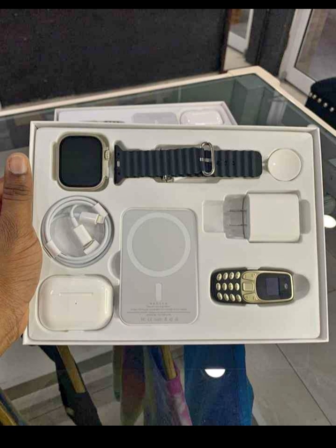 Ultra Smart Watch combination