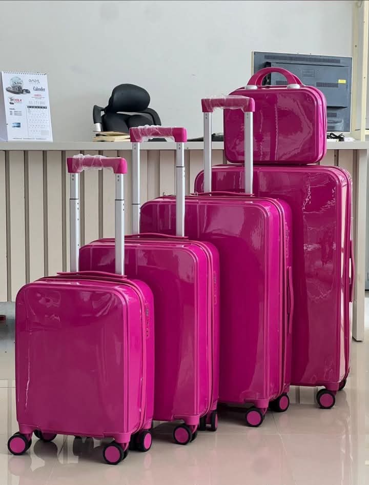 Traveling Boxes (set of 5)