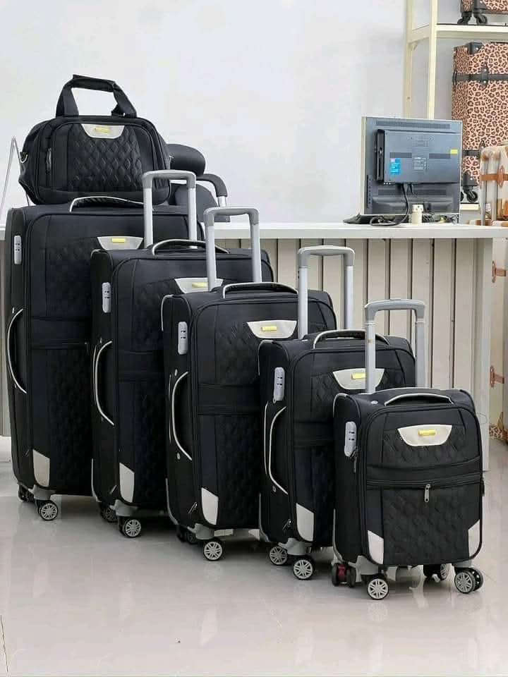 Traveling Boxes (set of 6)