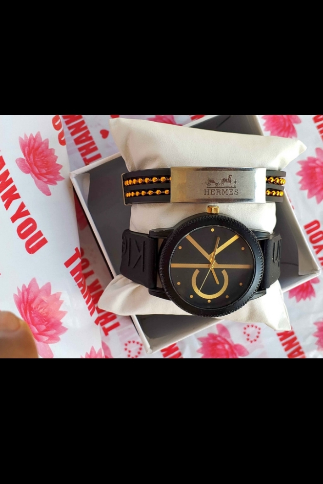 Unisex Wristwatch and Bracelet