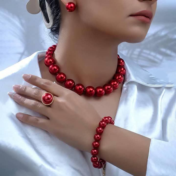 Quality Pearl Necklace Set 