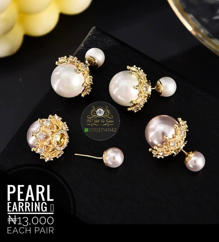Pearl Earring