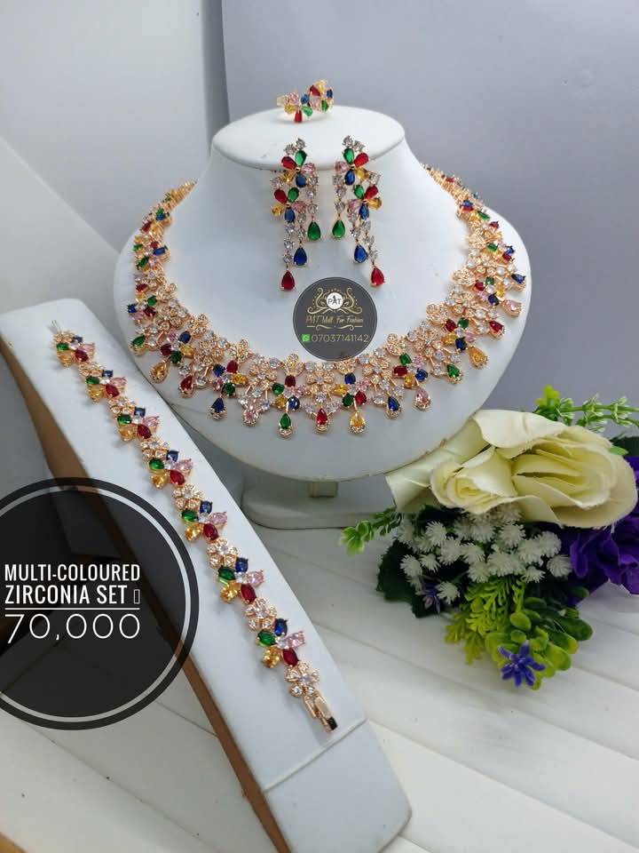 Multi-coloured Zirconia Set