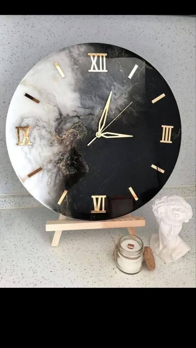 Customized Resin Clock