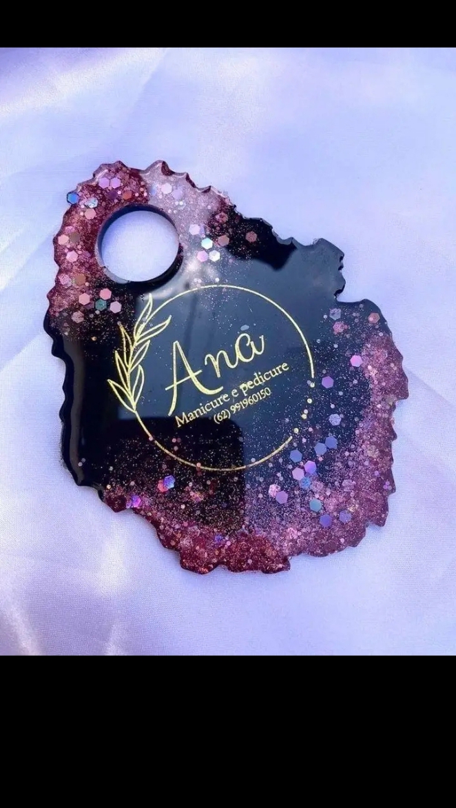 CUSTOMIZED NAIL PALLETTE