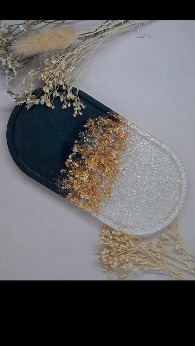 CUSTOMIZED RESIN TRAY