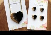 RESIN LOVE-SHAPED NECKLACE