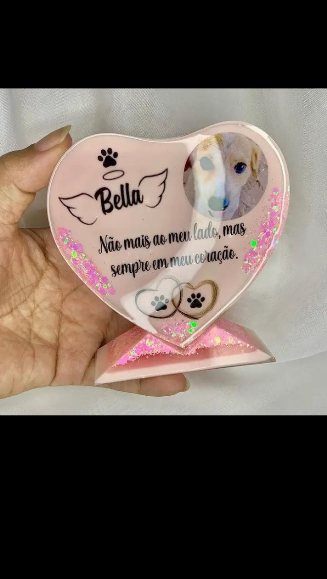 Durable Resin love Frames