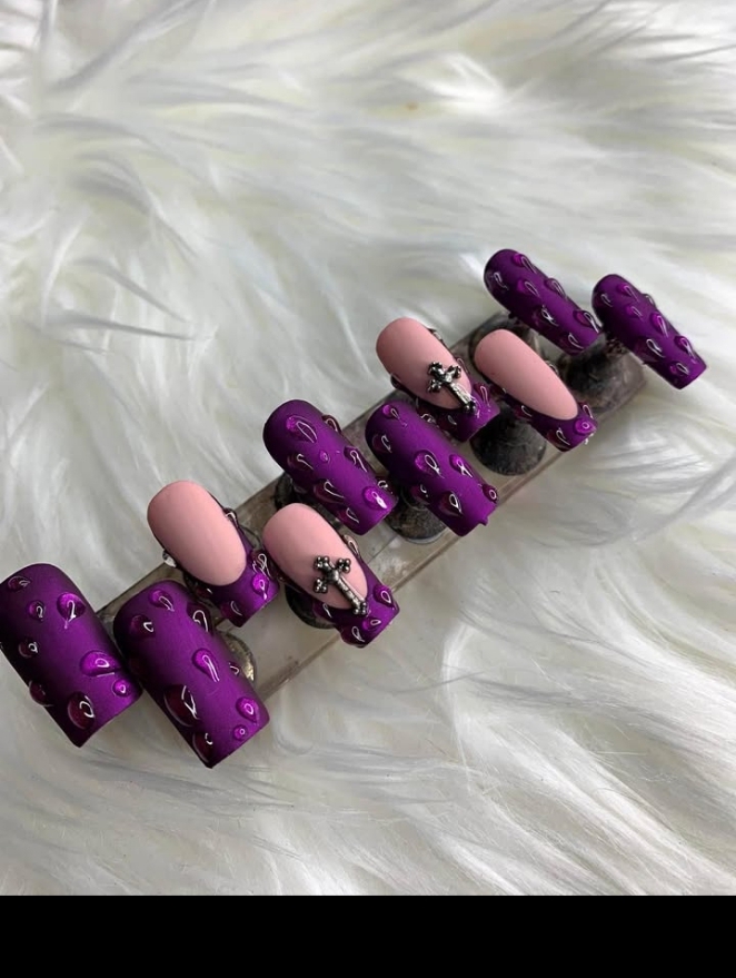 Hand made press on nails