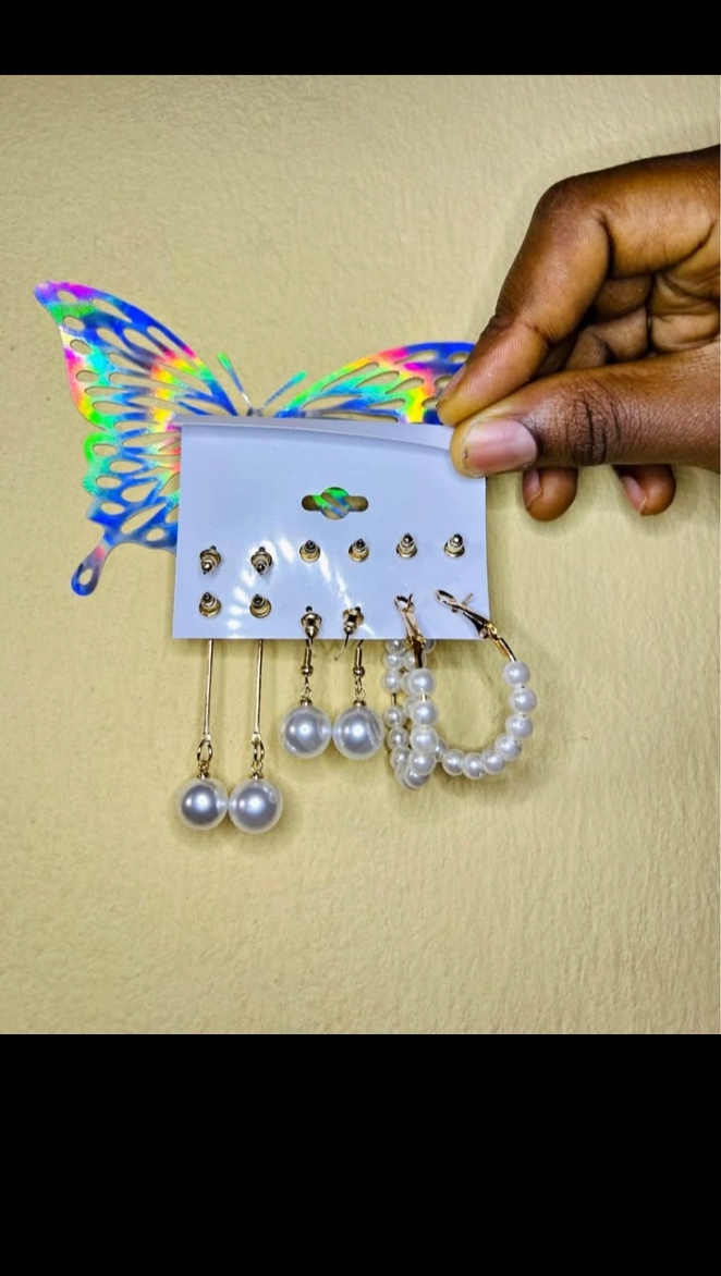 Ladies Jewelry Set Pearl Earrings