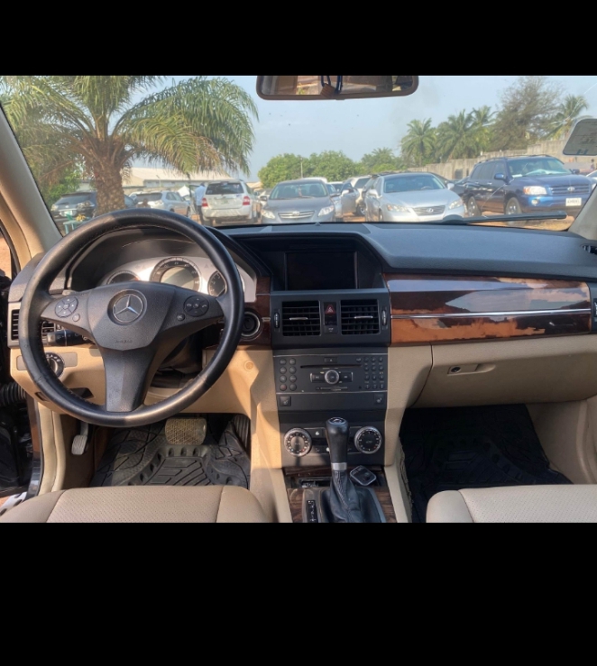 Mercedes Benz Glk350 highest grade 