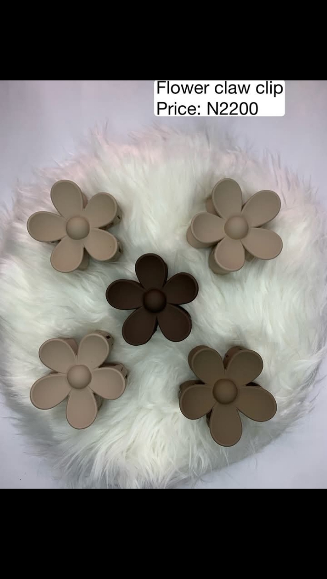 Flower Claw Clip