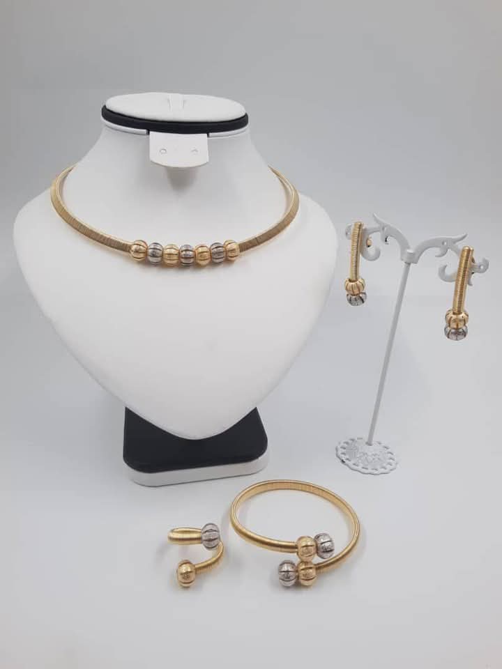 Non-tarnish Jewelry Set
