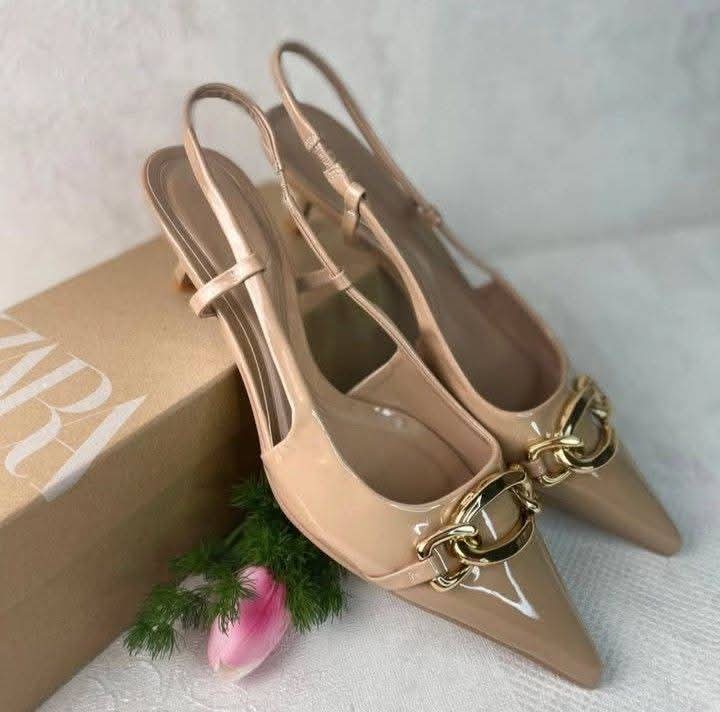Zara nude slingback shoes with kitten heels 