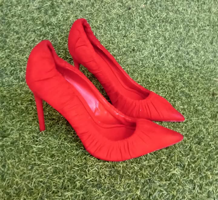 Classic Red Stilleto Heels 