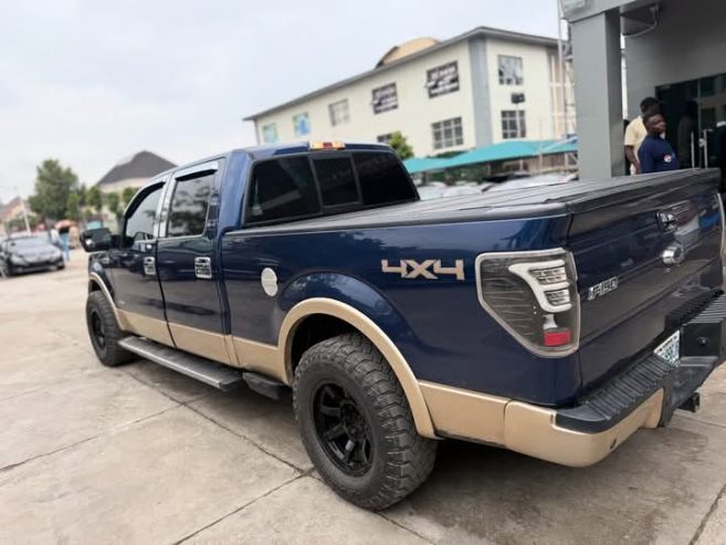 Ford F150 2011