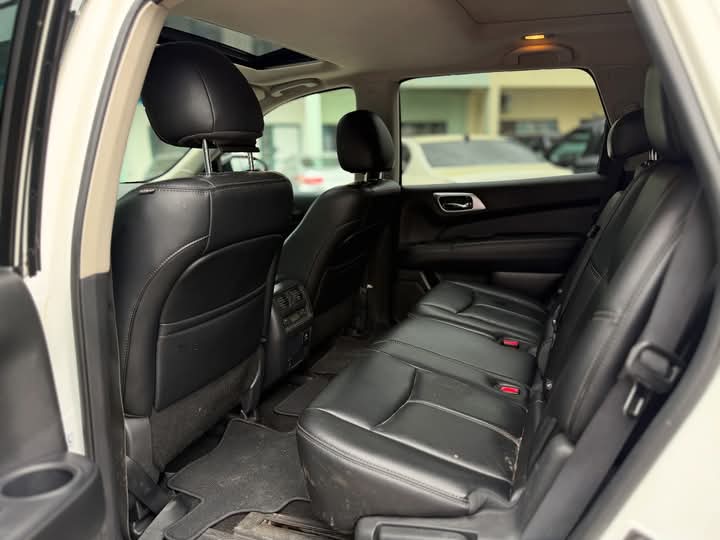 Nissan Pathfinder 2015