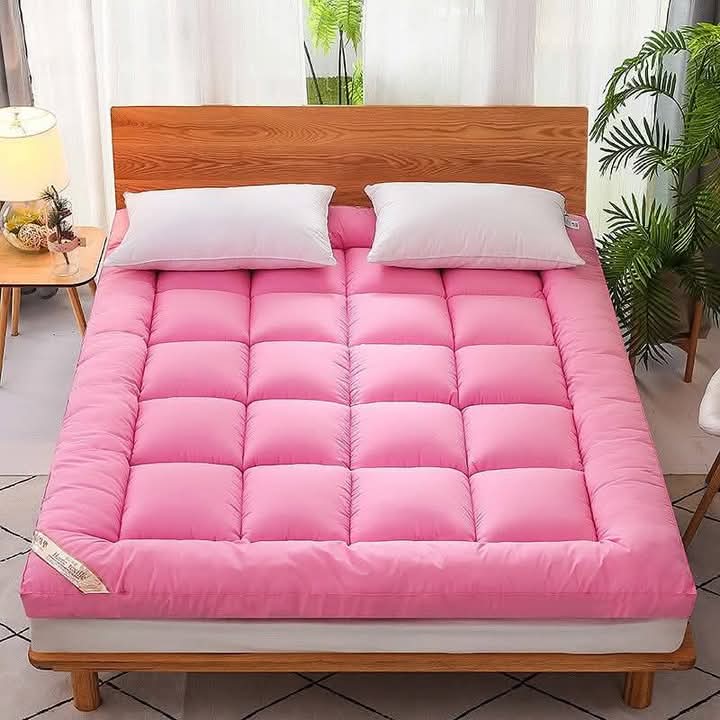 FLUFFY MATTRESS TOPPER